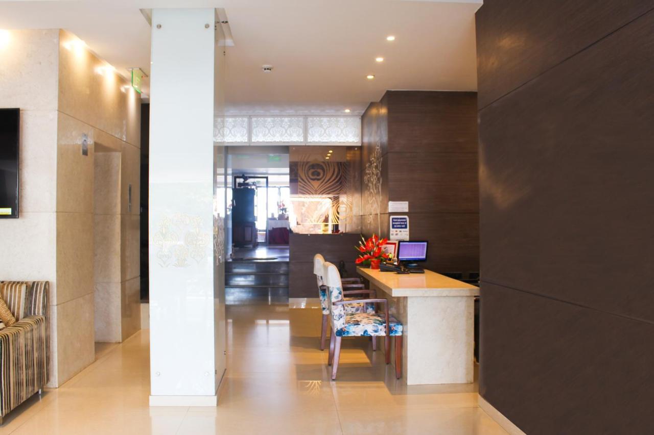 Hotel Park Plaza Panaji Exterior photo