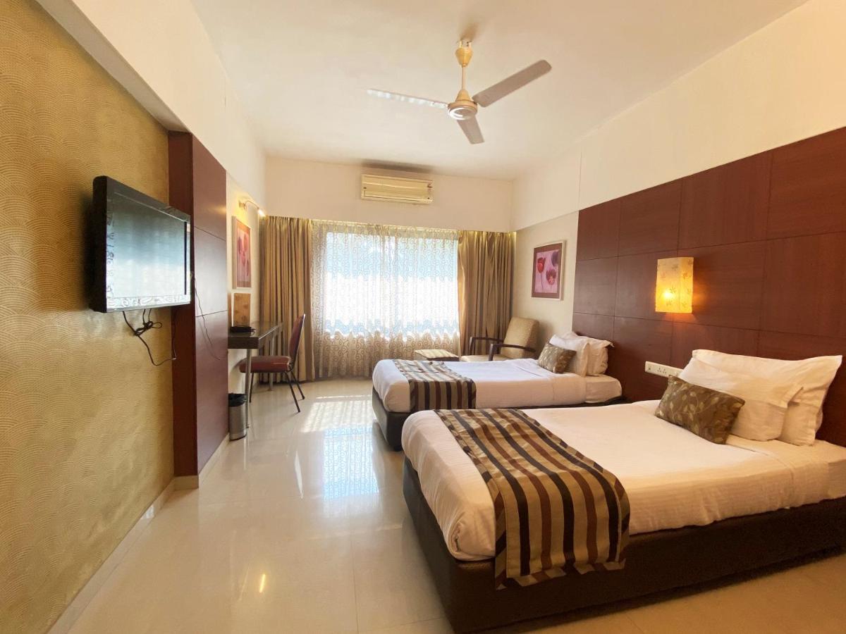 Hotel Park Plaza Panaji Exterior photo